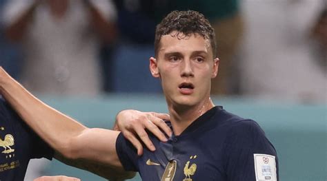 Cest Officiel Pour Pavard