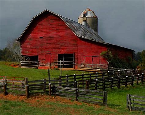 Outstanding 60 Fantastic Red Barn Building Ideas For Inspire You