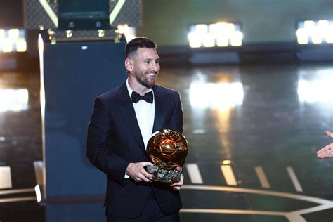 ¡llegó El Octavo Lionel Messi Gana El Balón De Oro 2023 Línea Directa