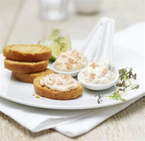 Recette Toasts Aux Deux Saumons Faciles Et Rapides Marie Claire