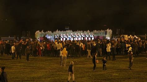 Foto Video Spectacol La Ziua Comunei Ceamurlia De Jos Oamenii Au