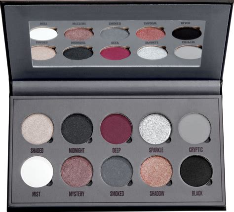 MAKEUP OBSESSION Paleta Cieni Do Powiek Black Is The New Black 1