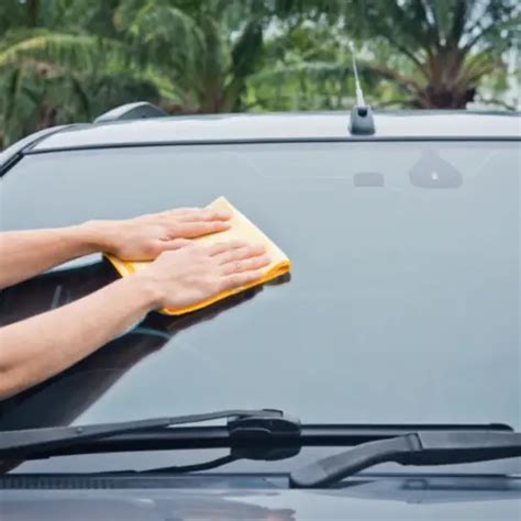 How To Clean Car Windshield Outside