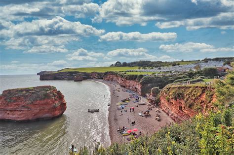 10 Best Beaches in Devon - Which Devon Beach is Right For You? – Go Guides