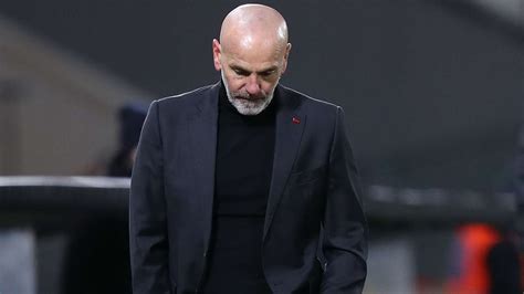 Milan Pioli Non Chiude Al Cambio Modulo Le Possibili Soluzioni