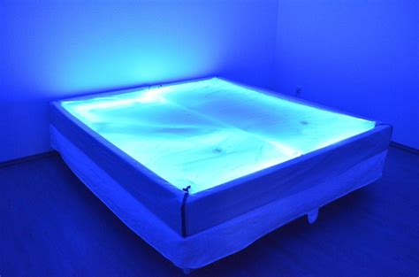 Transparent Snoezelen bed transparent waterbed / gel by Bedpunk