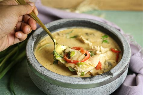 Coconut Lemongrass Chicken Soup The Familiar Kitchen