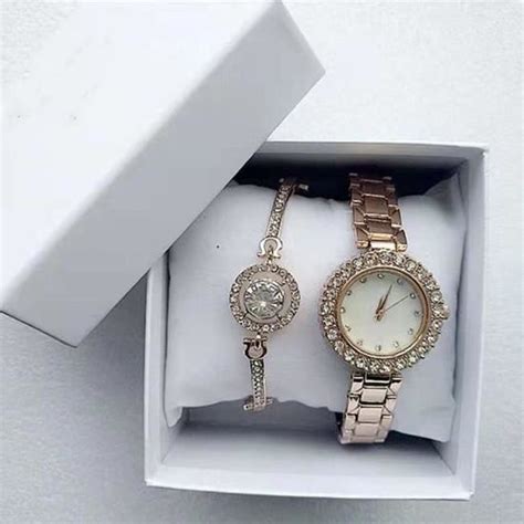 Rmega Coffret Cadeau Montre Femme Bracelet Femme Montre Femme Fille