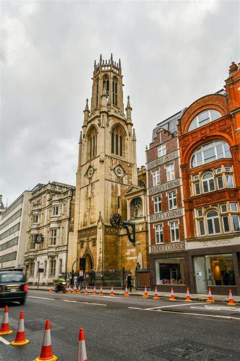 Vista A Rea De Los Edificios Antiguos Y Nuevos De Londres Foto