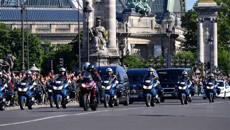 Soldats Tu S Au Burkina Faso Suivez L Hommage National Aux Invalides