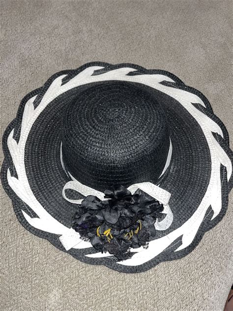 Red Hat Society Funeral mourning Black Hat - Gem