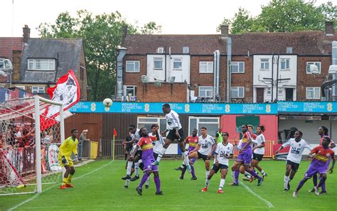 Cricklewood Wanderers Clapton Cfc Men S First Team Come From