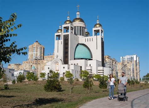 У Києві відзначають 10 річницю освячення Патріаршого собору Воскресіння ...