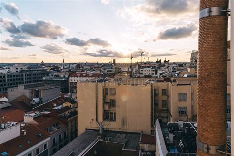 Skyline Do Madri Do Telhado De Circulo De Bellas Artes Imagem De Stock