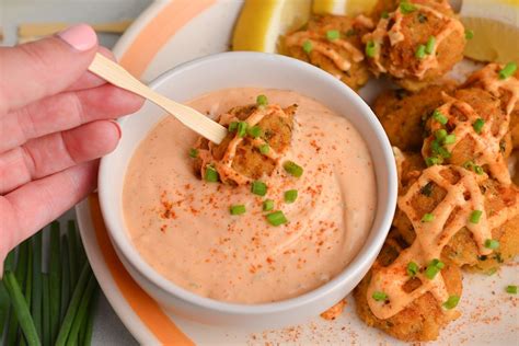 Best Crab Cake Sauce Recipe Remoulade For Crab Cakes