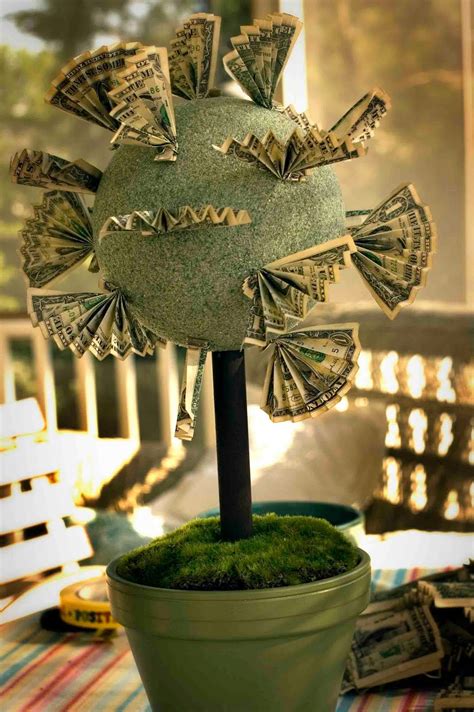 Plays With Needles The Money Tree Geschenke Hochzeitgeldgeschenke