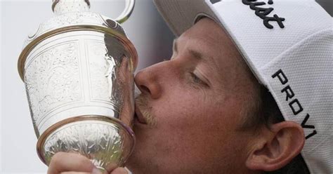 Smith Confirms Two Beers Fit In Claret Jug The North West Star Mt