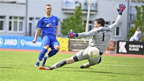 Fu Ball Bezirksliga Bb Cw Der Tv Darmsheim Macht Mit Dem Beim Tsv