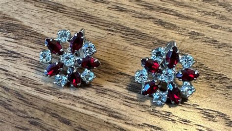 B David Clip On Earrings Vintage Clear Red Rhinestones Prong Set Signed Crystal Ebay