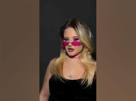 Горячо💔 - YouTube
