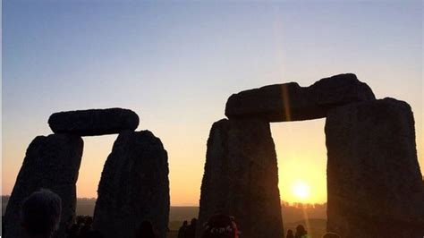 First Day Of Spring Stonehenge Crowd Gathers For Sunrise Bbc News