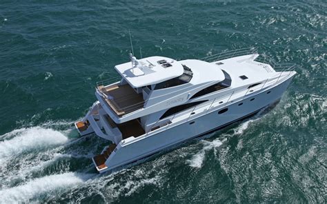 19 8m Displacement Power Cat Roger Hill Yacht Design