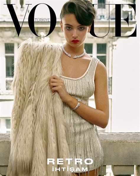 Deva Cassel Vogue Turkey October 2022 Cover Photos