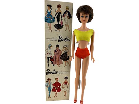 Lot Vintage Brunette Bubble Cut Barbie