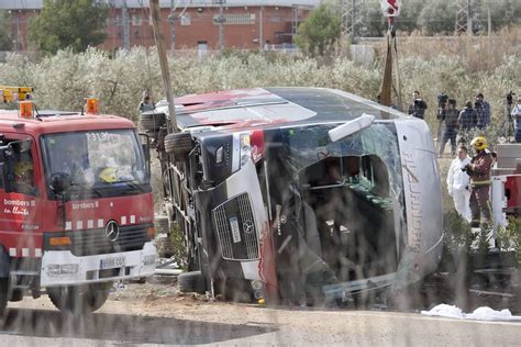 Spagna Incidente A Bus Di Studenti Erasmus 13 Morti 7 Italiani