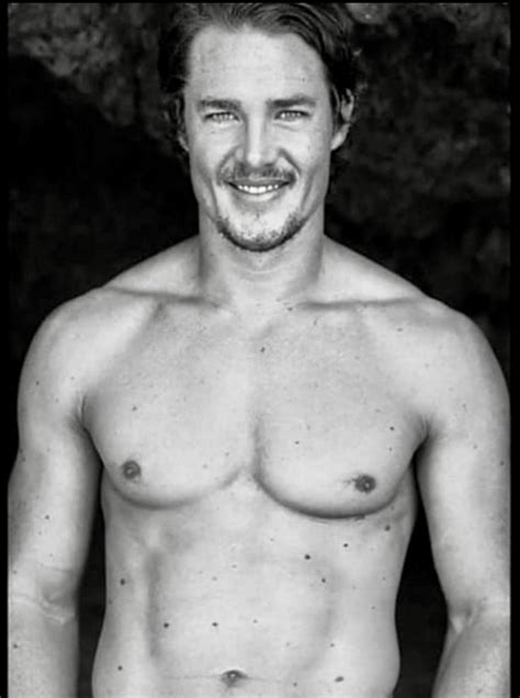 Alexander Dreymon The Last Kingdom Travis Fimmel Actor Model Male