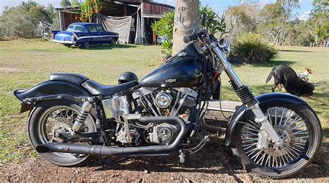 Shovelhead Close Fit Staggered Dual Exhaust Systems For