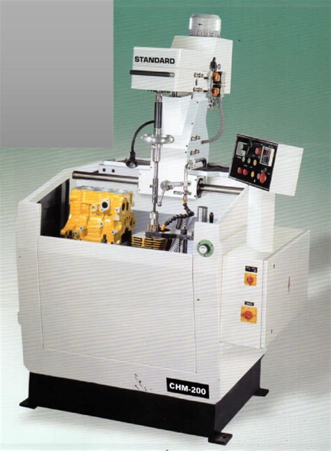 STANDARD СНМ-200 - Machinetools