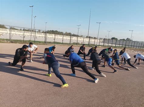 طلبة قسم التربية البدنية وعلوم الرياضة الصباحي في الجامعة الإسلامية بزياره ميدانية لملعب النجف