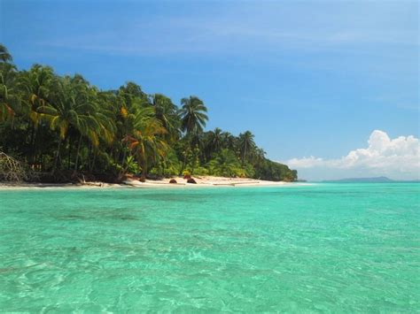 The 10 Best Beaches In Panama According To Locals