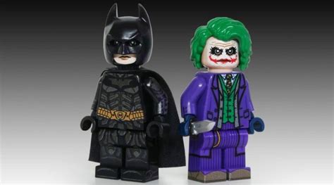 These custom LEGO minifigures of Batman and Joker are insane