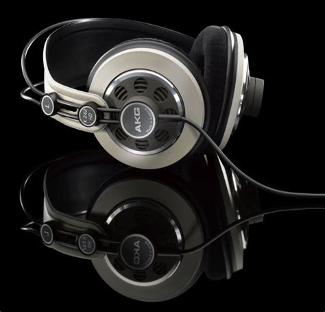 AKG K242 HD | Headphones design, High end headphones, Akg headphones