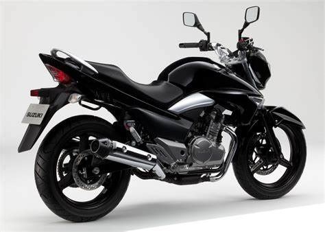 Suzuki Cc Bike Price In Pakistan Variants Specs Fuel Average