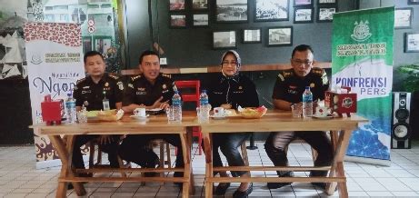 Tingkatkan Sinergitas Dengan Media Kejati Kaltim Gelar Ngopi Pintar