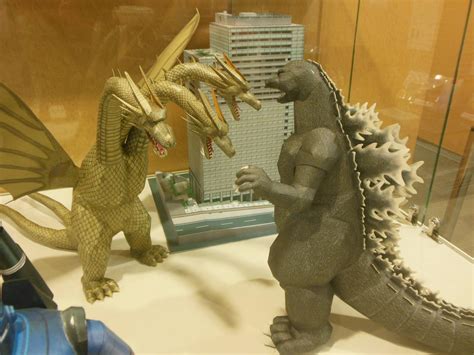 Papercraft Godzilla Vs King Ghidorah By Rlkitterman On Deviantart