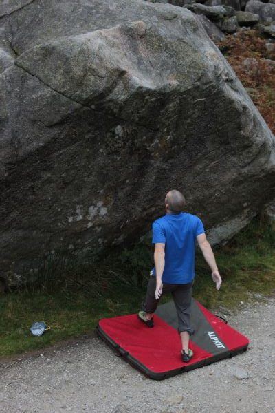 Bouldering How To Dyno Three Rock Books