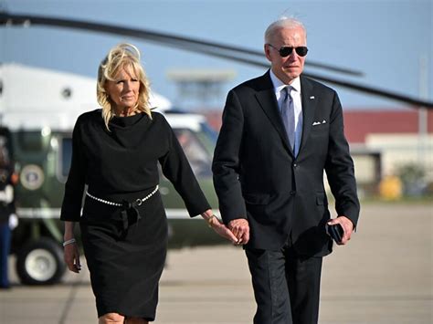 Amoklauf In Texas Biden Besuchte Volksschule SN At