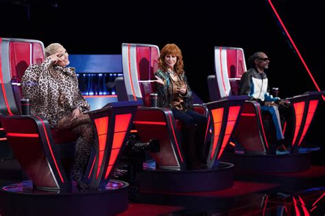 The Voice Recap Gwen Stefani Tears Up Multiple Times During