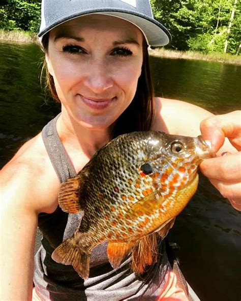 Top 94 Pictures Pictures Of Women Fishing Superb