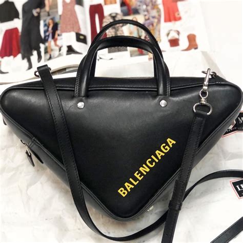 Сумка Balenciaga размер 20/30 цена 30 770 руб