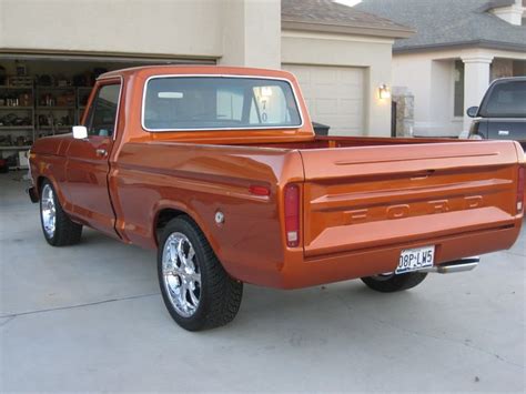 Roll Pan Old Ford Trucks Classic Ford Trucks Ford Pickup Trucks