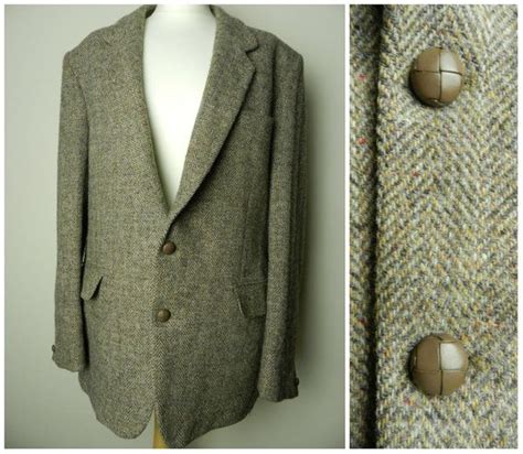 70s 80s Wool Herringbone Harris Tweed Mens Jacket Beige Brown Etsy Harris Tweed Jackets