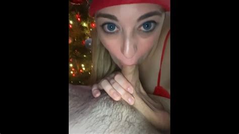 MILF Elf Misbehaves Under Christmas Tree Pornhub