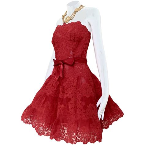 Vintage Vicky Tiel Couture Red Lace Strapless Party Dress For Sale At