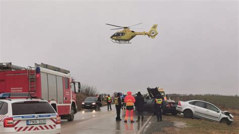 Súlyos karambol ketten meghaltak Kék hírek Hírek KaposPont