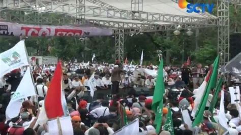 Ribuan Massa Padati Kawasan Monas Jakarta Gelar Aksi Bela Rohingya